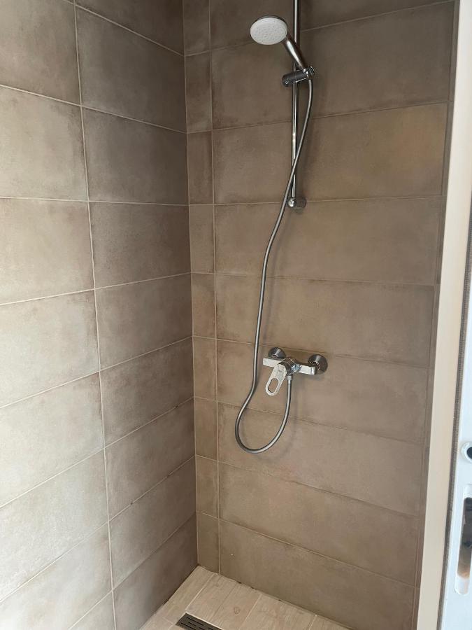 Maison La Capucine Sur Quai De Seine, Wifi, Machine A Laver, Parking Prive Gratuit Вернон Екстериор снимка