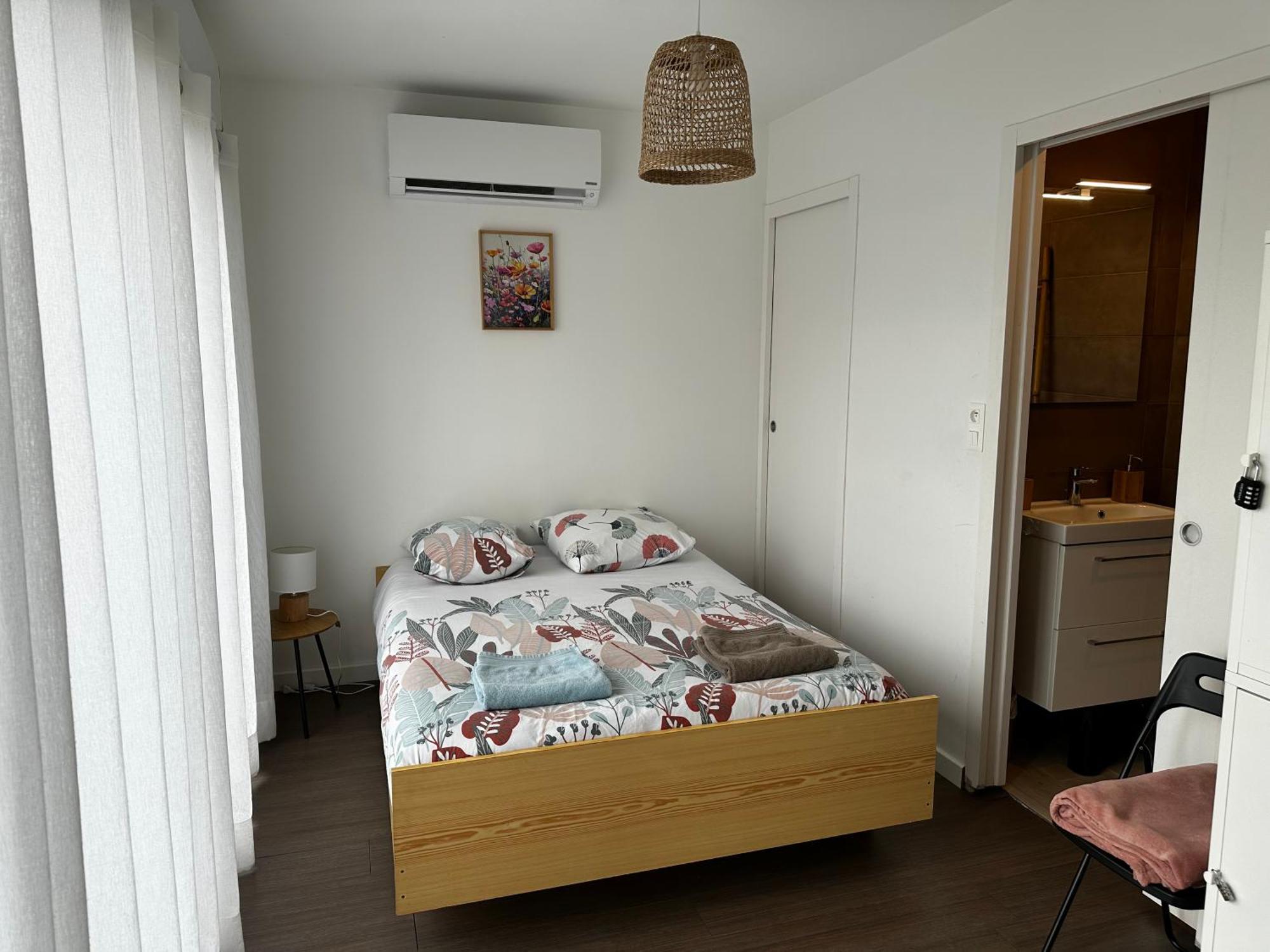 Maison La Capucine Sur Quai De Seine, Wifi, Machine A Laver, Parking Prive Gratuit Вернон Екстериор снимка